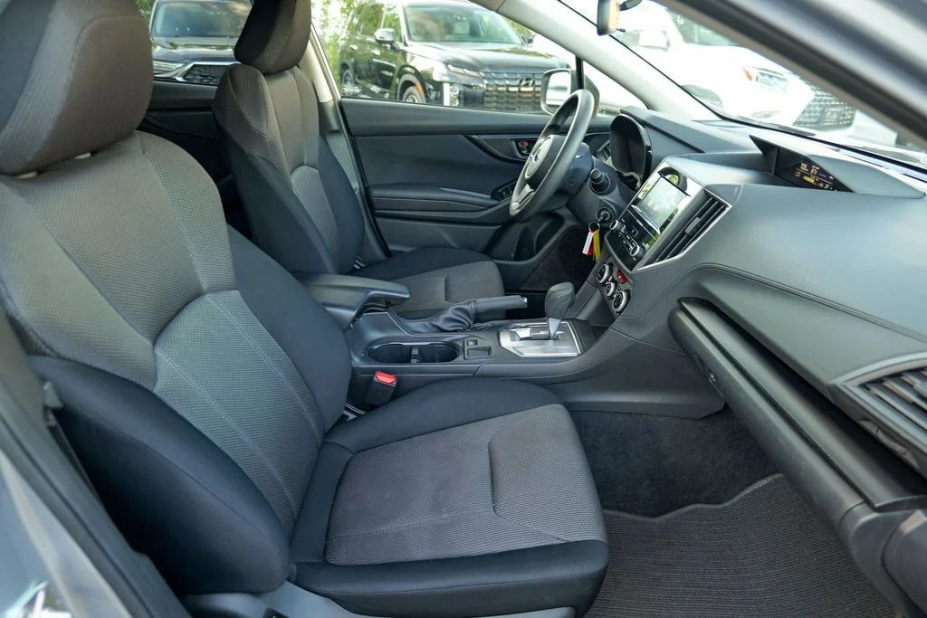 Used 2023 Ice Silver Metallic Subaru Base image 35