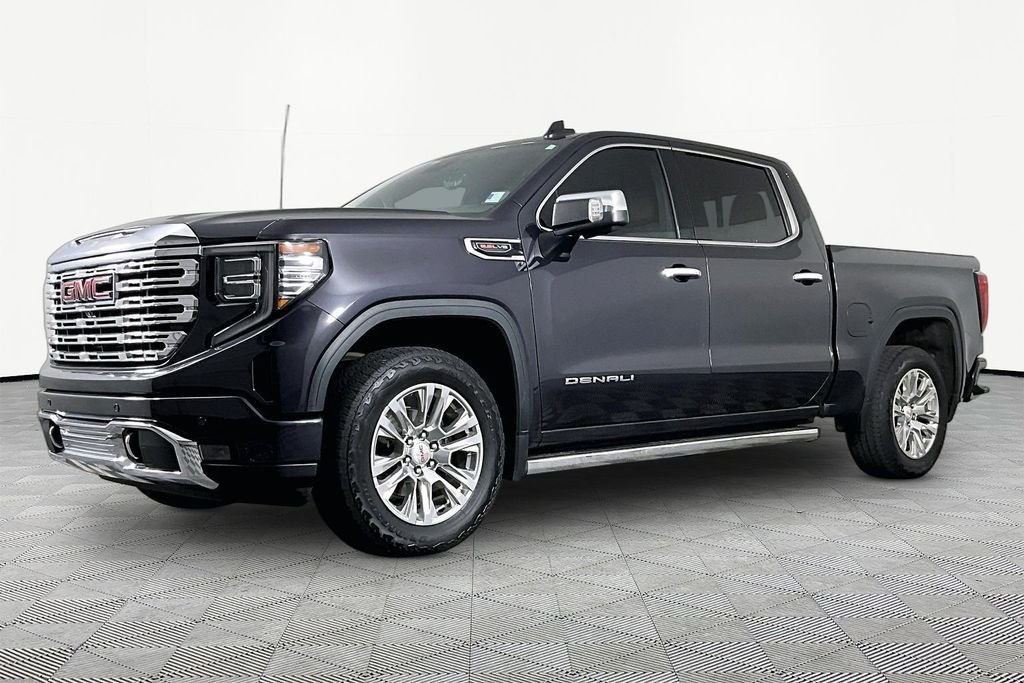 2023 GMC Sierra 4WD Crew Cab Short Box Denali's photo