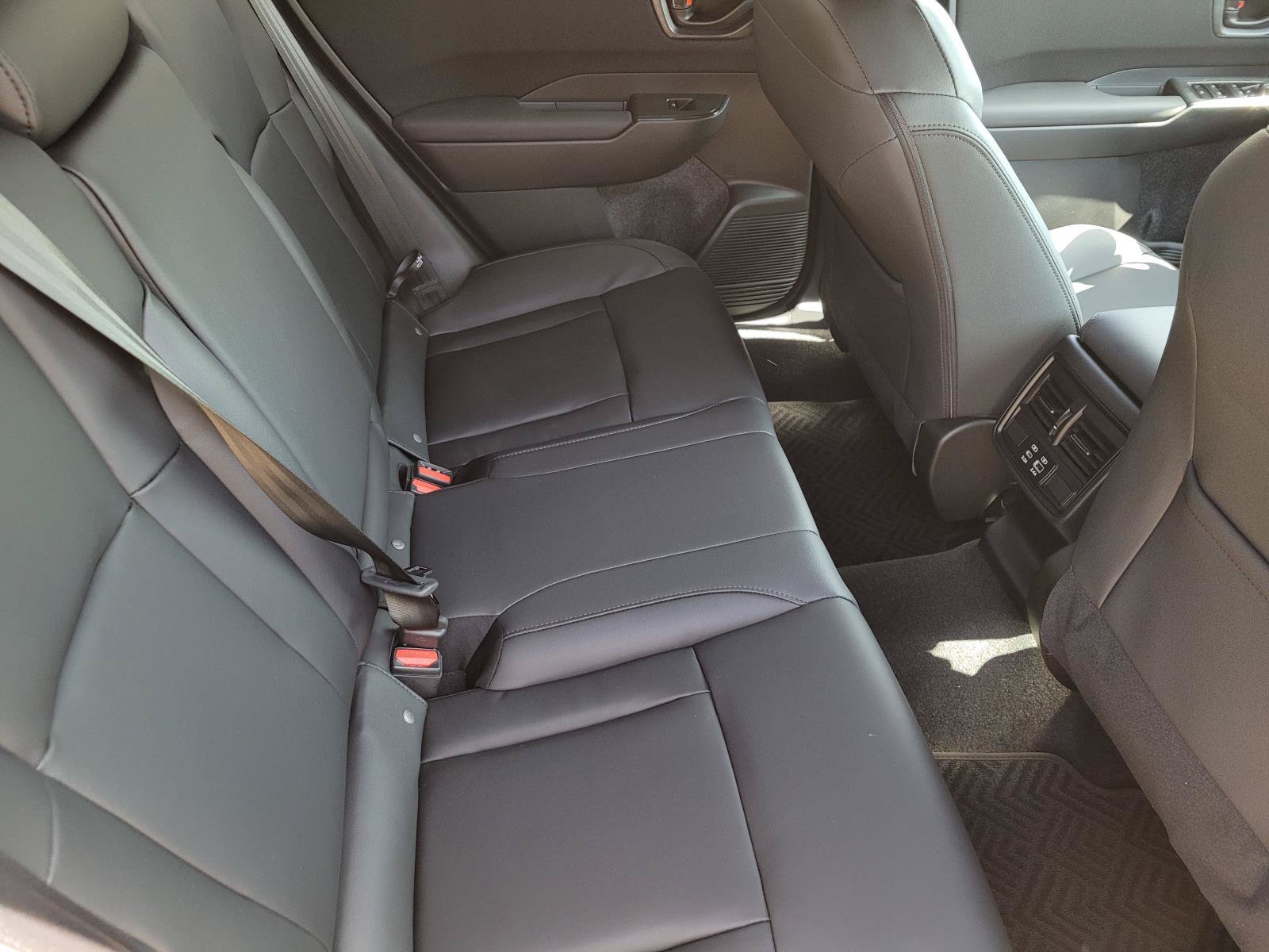 New 2026 ICE SILVER METALLIC Subaru Premium image 12