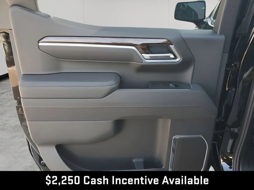 New 2026 Onyx Black GMC Elevation image 20