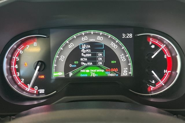 Certified Used 2023  Toyota XLE image 29