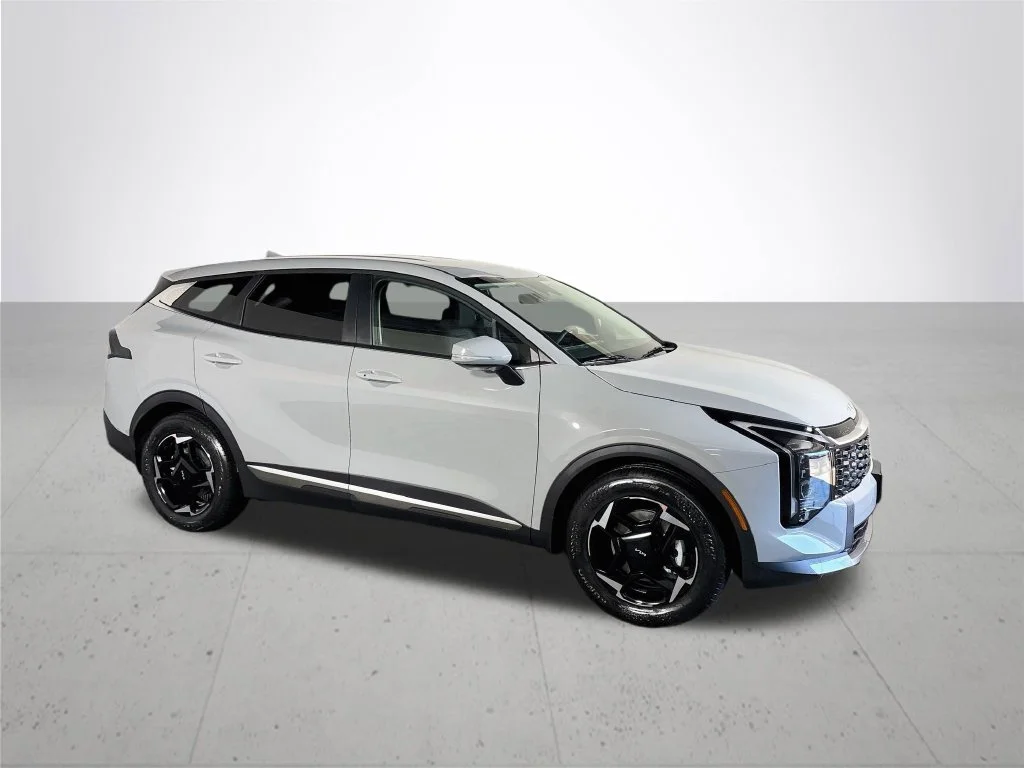 New 2027 Wolf Gray Kia EX image 4