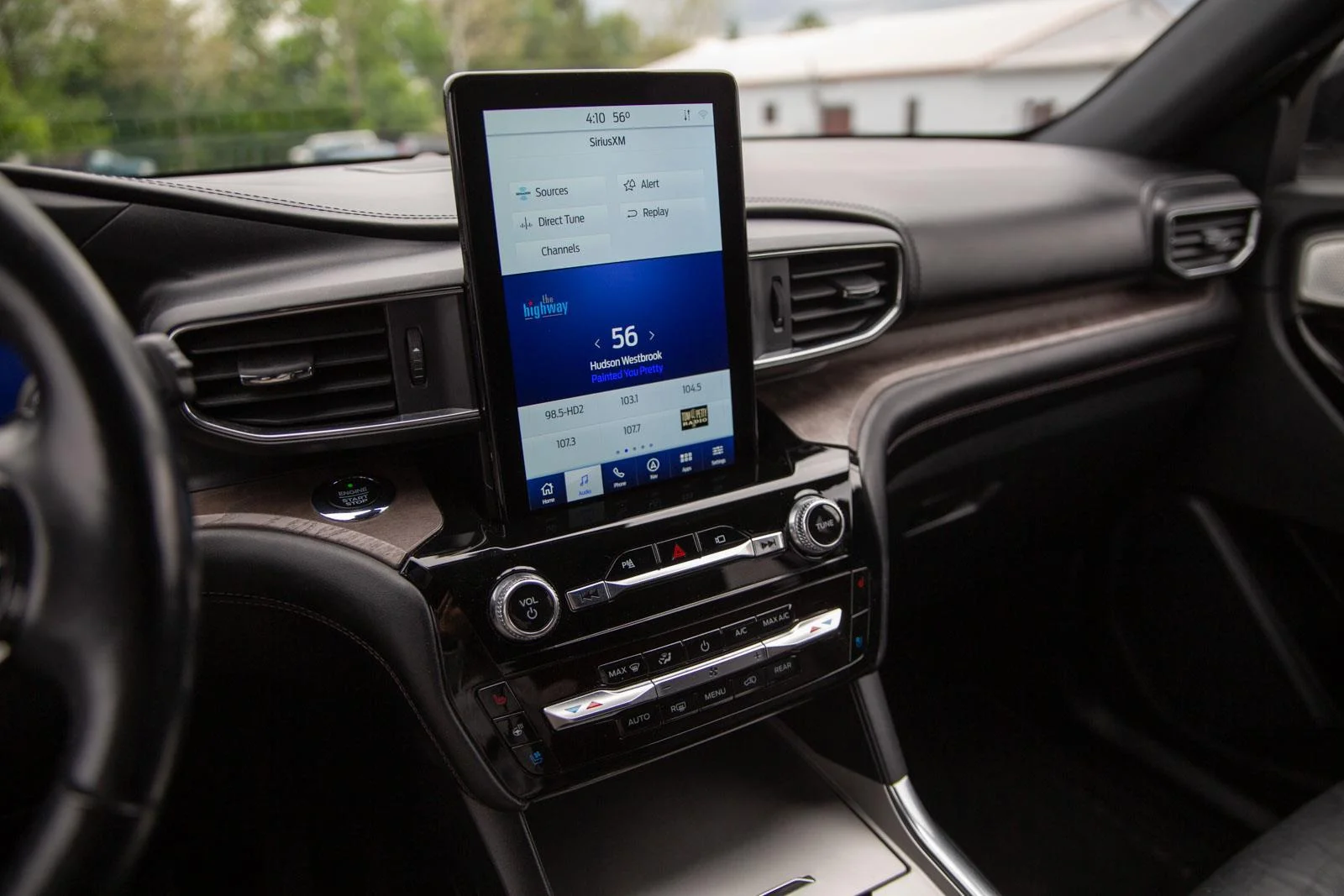2021 Ford Explorer Platinum - Photo 14