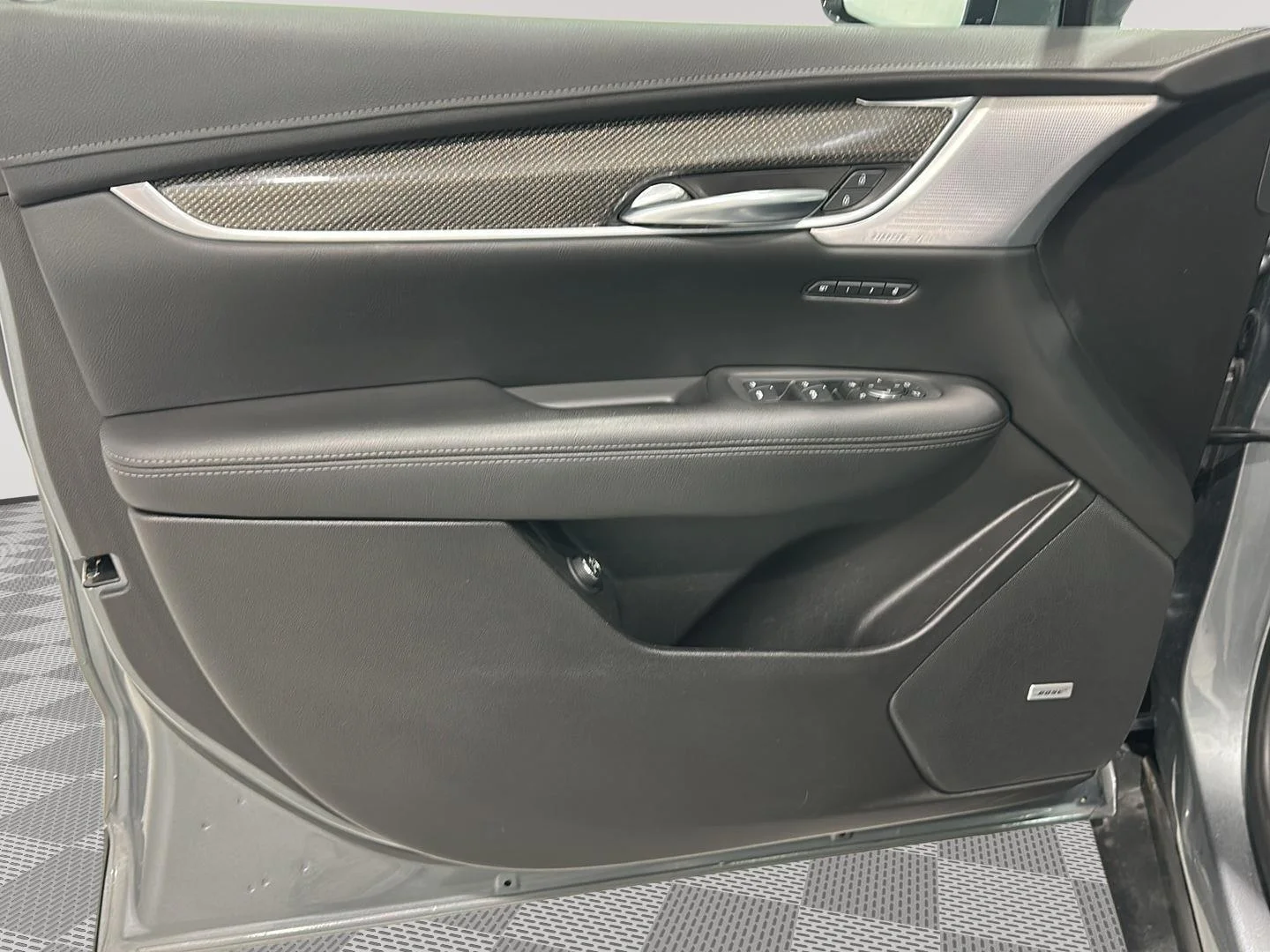 Used 2021 SATIN STEEL METALLIC Cadillac AWD Sport image 18