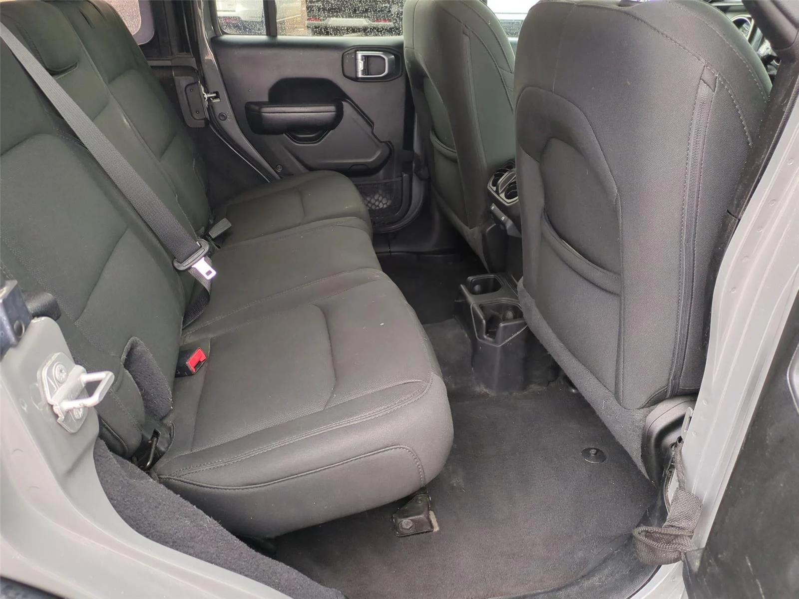 Used 2021 Granite Crystal Metallic Clearcoat Jeep Unlimited Sport S image 35