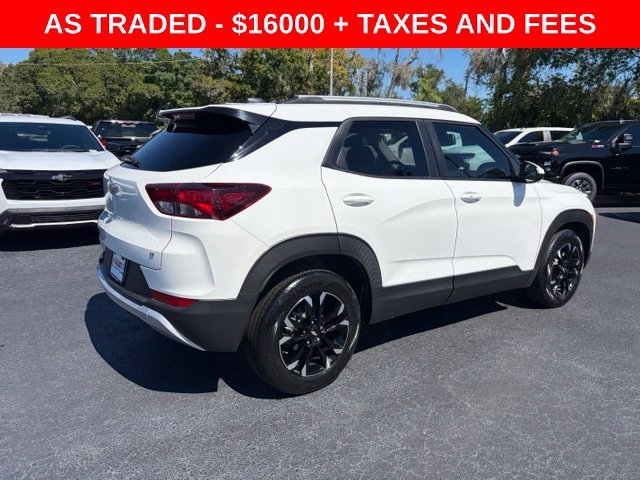 Used 2023 White Chevrolet LT image 6