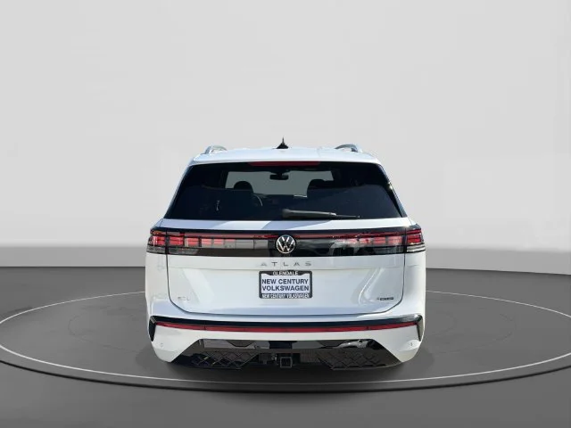 2027 Volkswagen Atlas photo 4