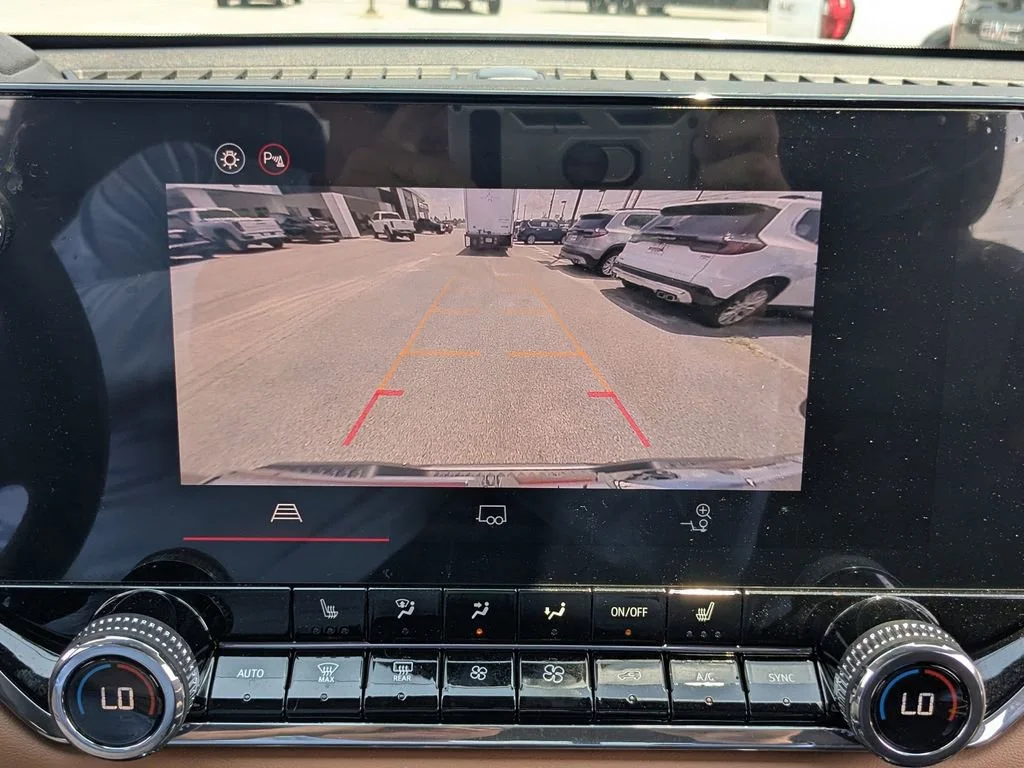 2025 GMC Canyon AT4 - Photo 19