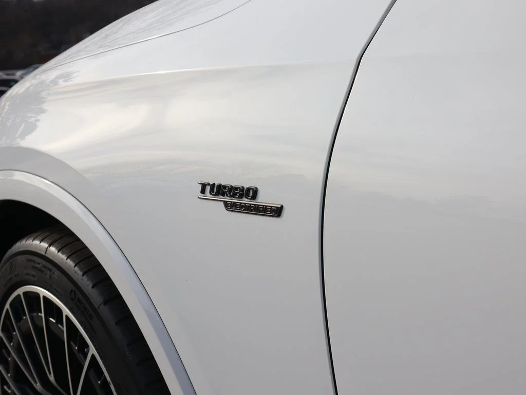 New 2026 Polar White Mercedes-Benz GLC 43 AMG® image 13