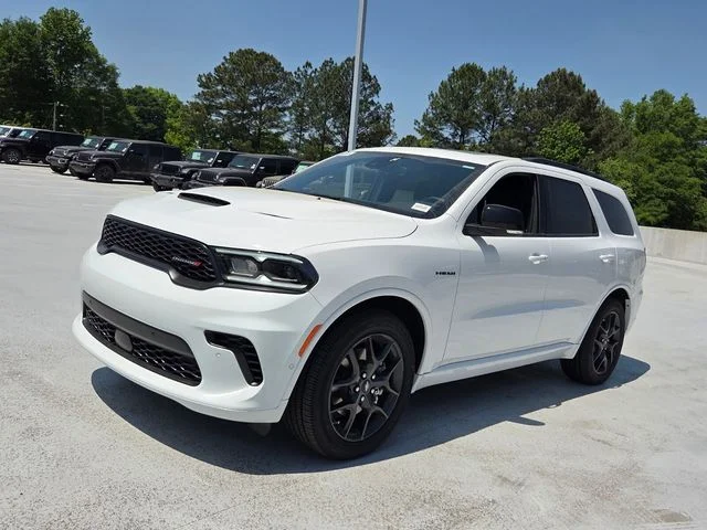 New 2026 White Knuckle Clear-Coat Exterior Paint Dodge GT Plus HEMI V8 image 3