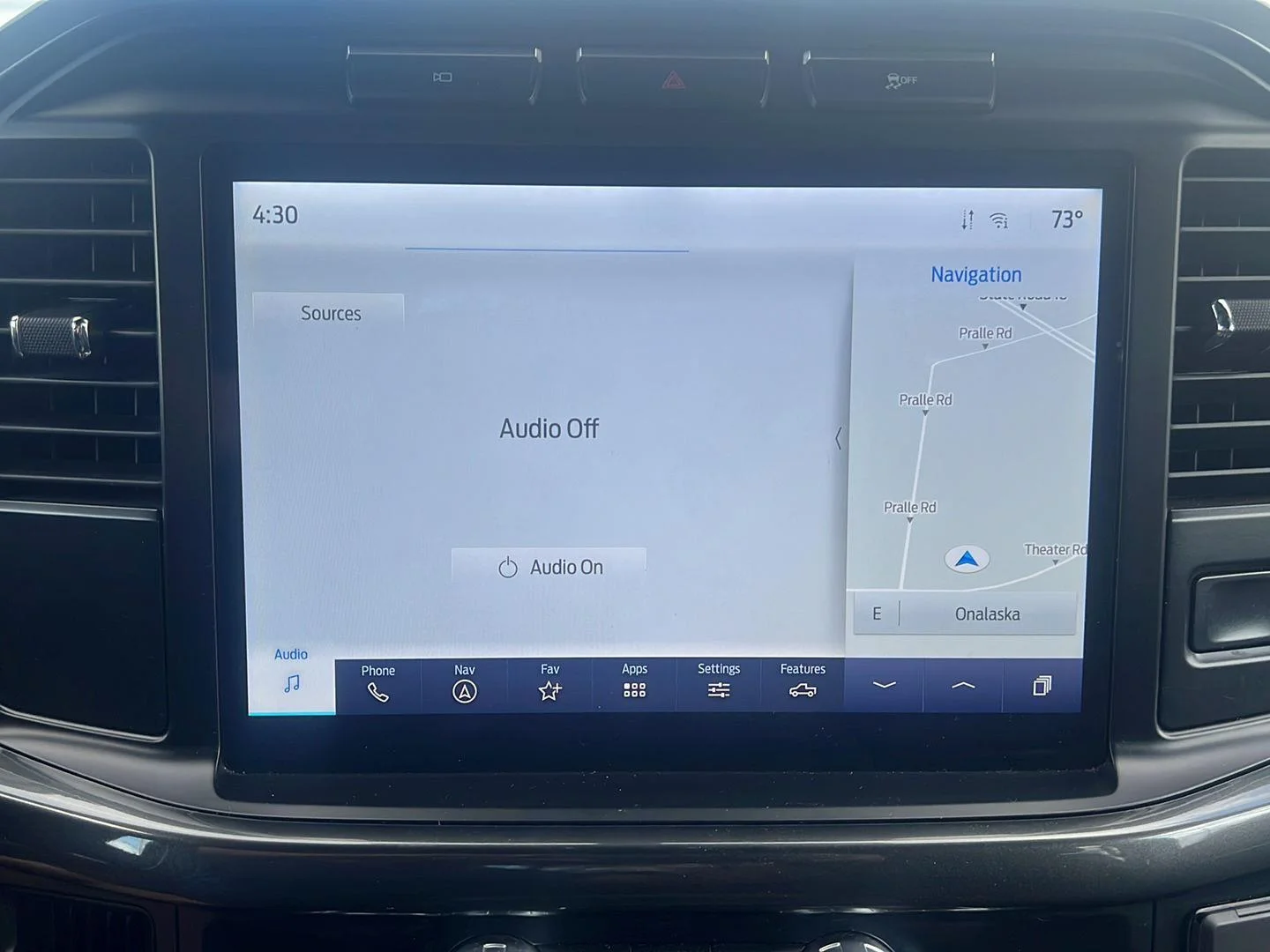 Used 2023 Atlas Blue Ford XLT image 21