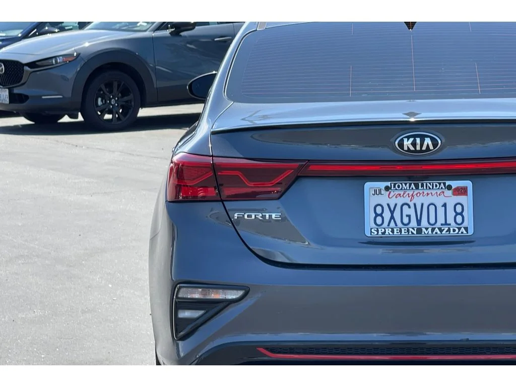 Used 2021 Gravity Gray Kia GT-Line image 15