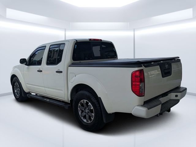Used 2017 White Nissan Desert Runner image 5