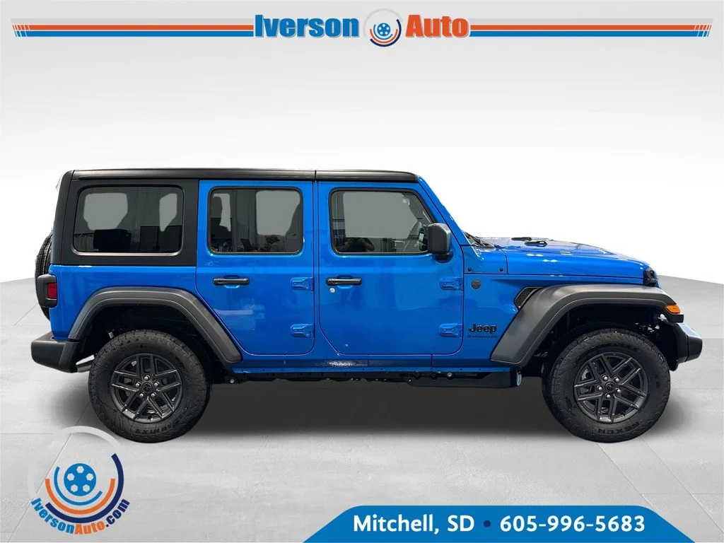 New 2026 Hydro Blue Pearlcoat Jeep Sport RHD image 7