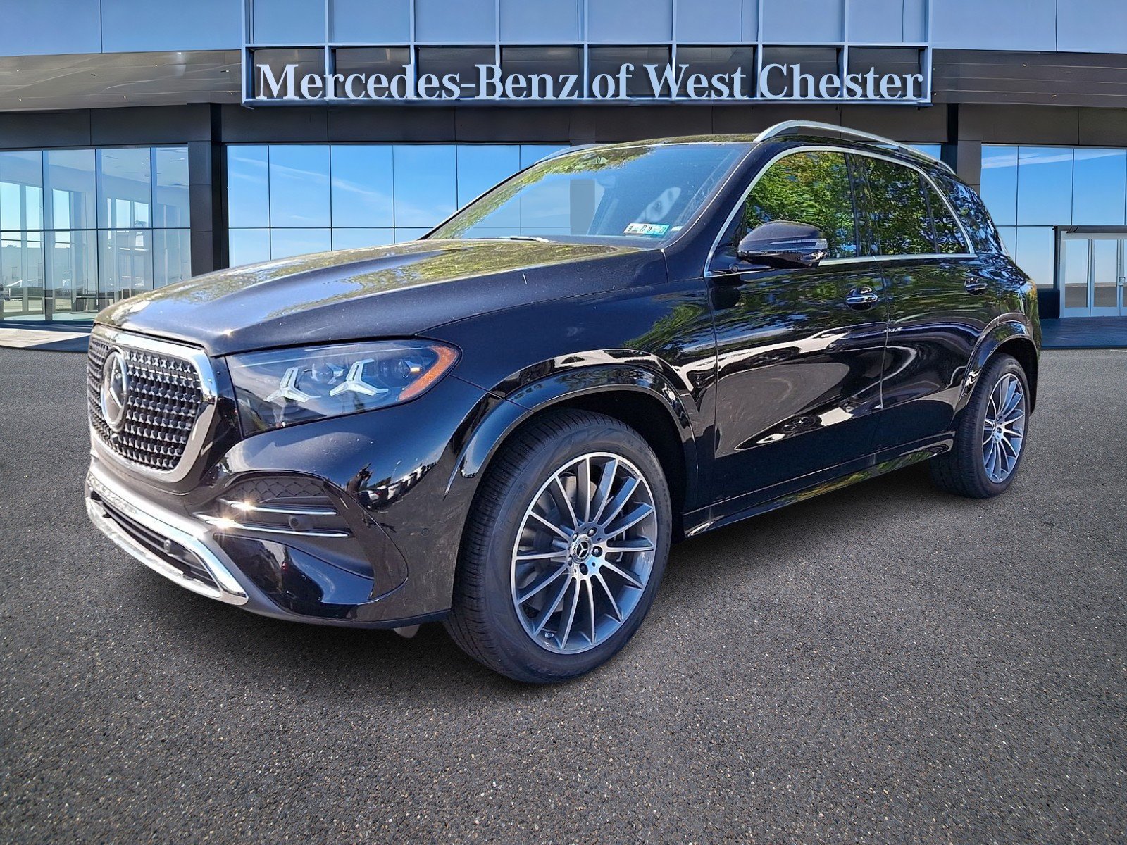 New 2027 Obsidian Black Metallic Mercedes-Benz GLE 450 image 24
