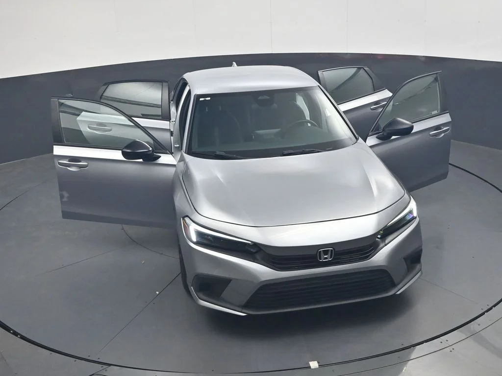 Used 2024  Honda Sport image 38