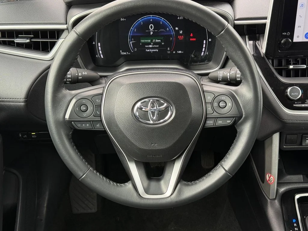 Certified Used 2025 Silver Toyota XLE image 20