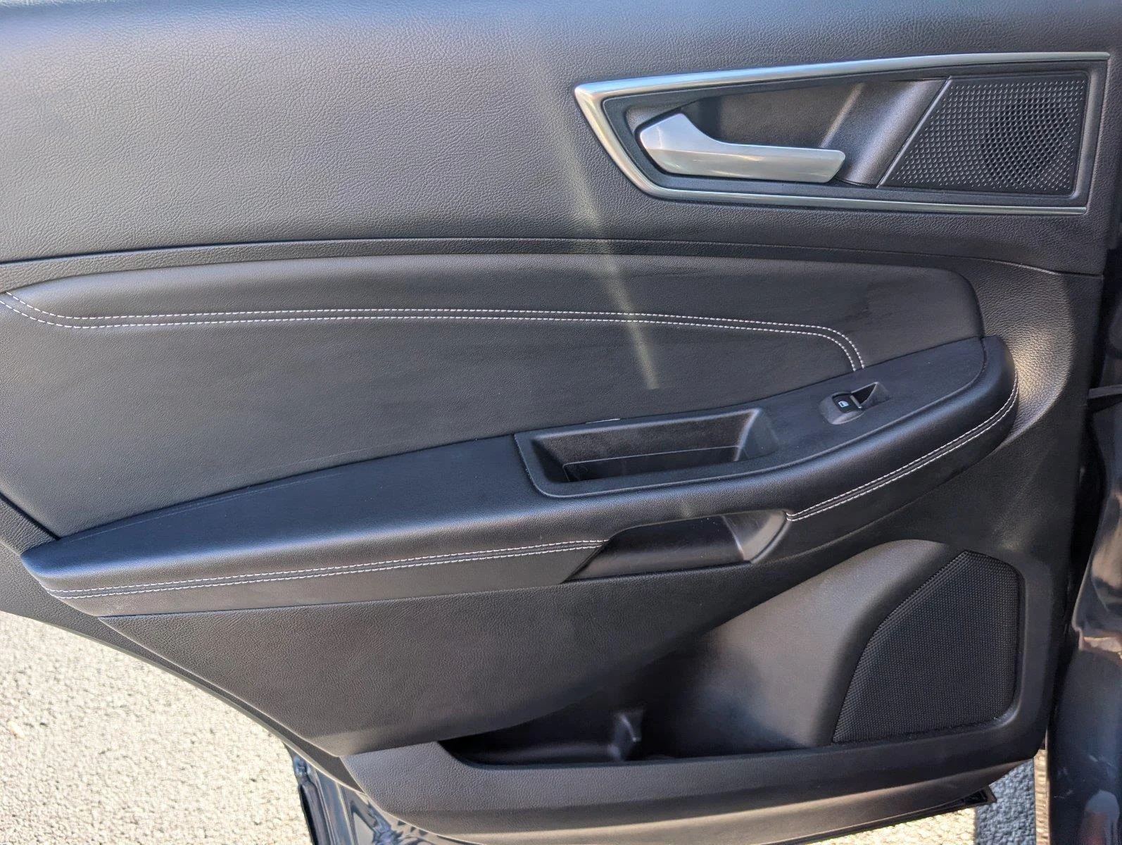 Used 2024 Stone Blue Ford Titanium image 36