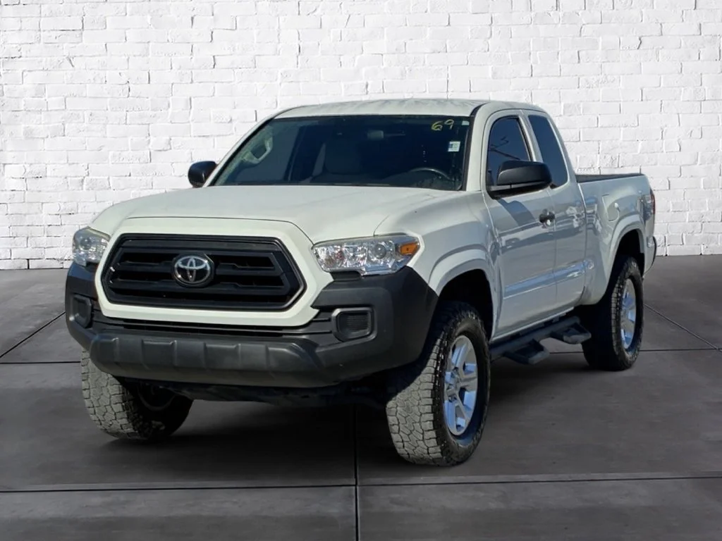 Used 2020 White Toyota SR image 2