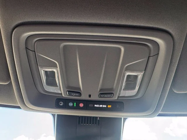 Used 2022 Blue Chevrolet LTZ image 32