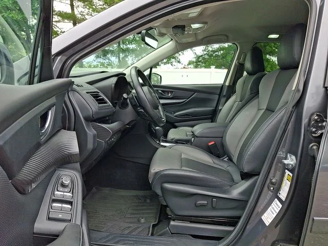 Used 2022 Gray Subaru Onyx Edition image 14