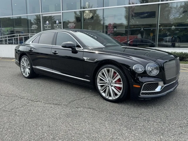 Used 2023 Black Sapphire Metallic Bentley Speed image 2