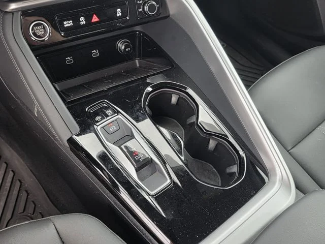 Used 2025 Glacier White Audi 2.0T Premium Plus image 15