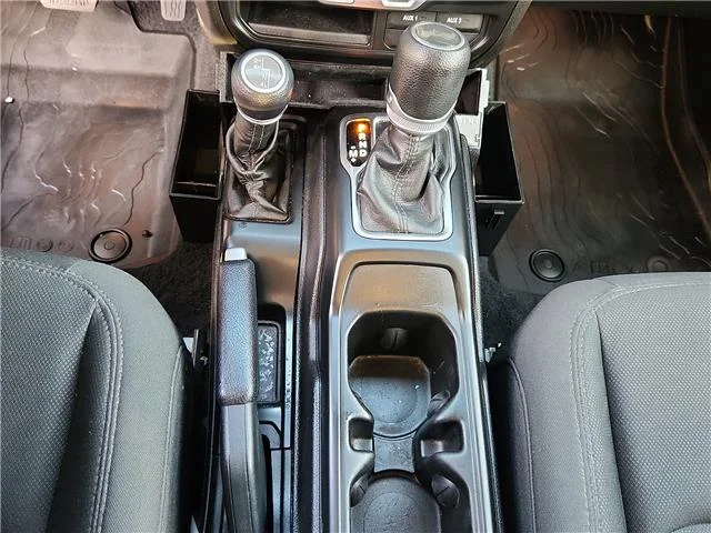 Used 2020 Gray Jeep Sport S 4x4 image 15
