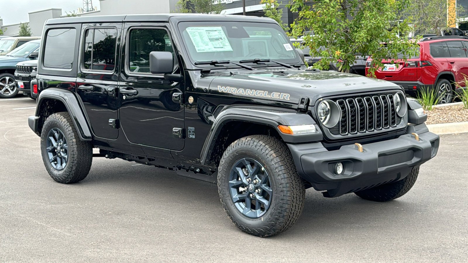 New 2026 Black Clear-Coat Exterior Paint Jeep 85th Anniversary image 3