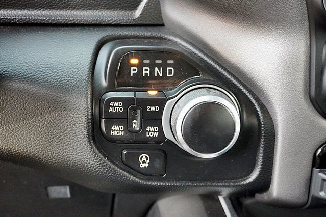 Used 2021 White Ram Big Horn/Lone Star image 29