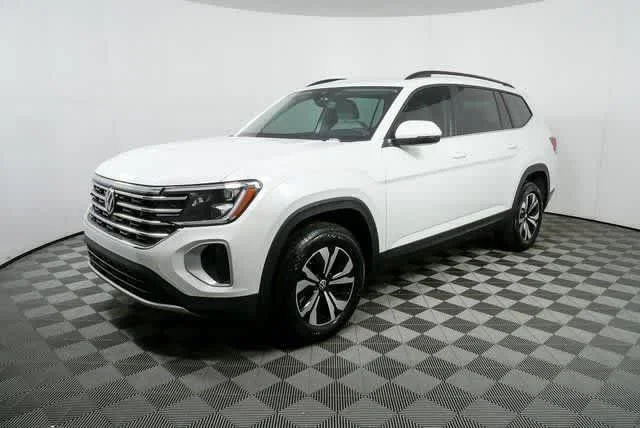 2026 Volkswagen Atlas SE - Photo 4