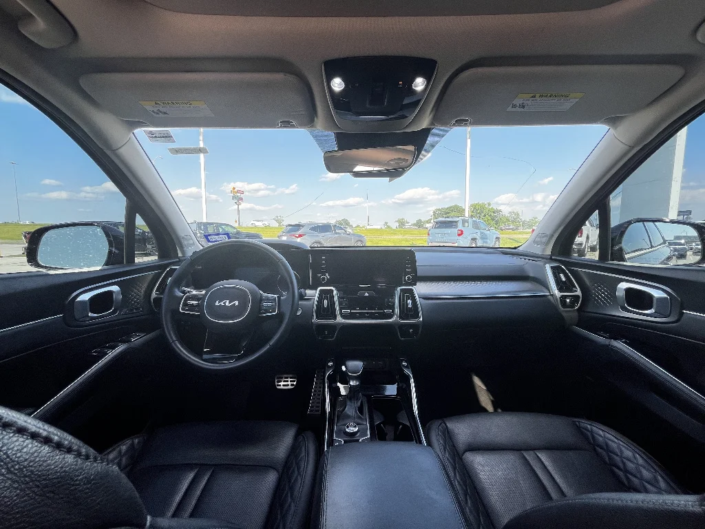 Used 2022 Ebony Black Kia SX Prestige image 11