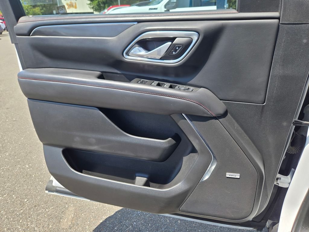 Used 2022 White Chevrolet RST image 13