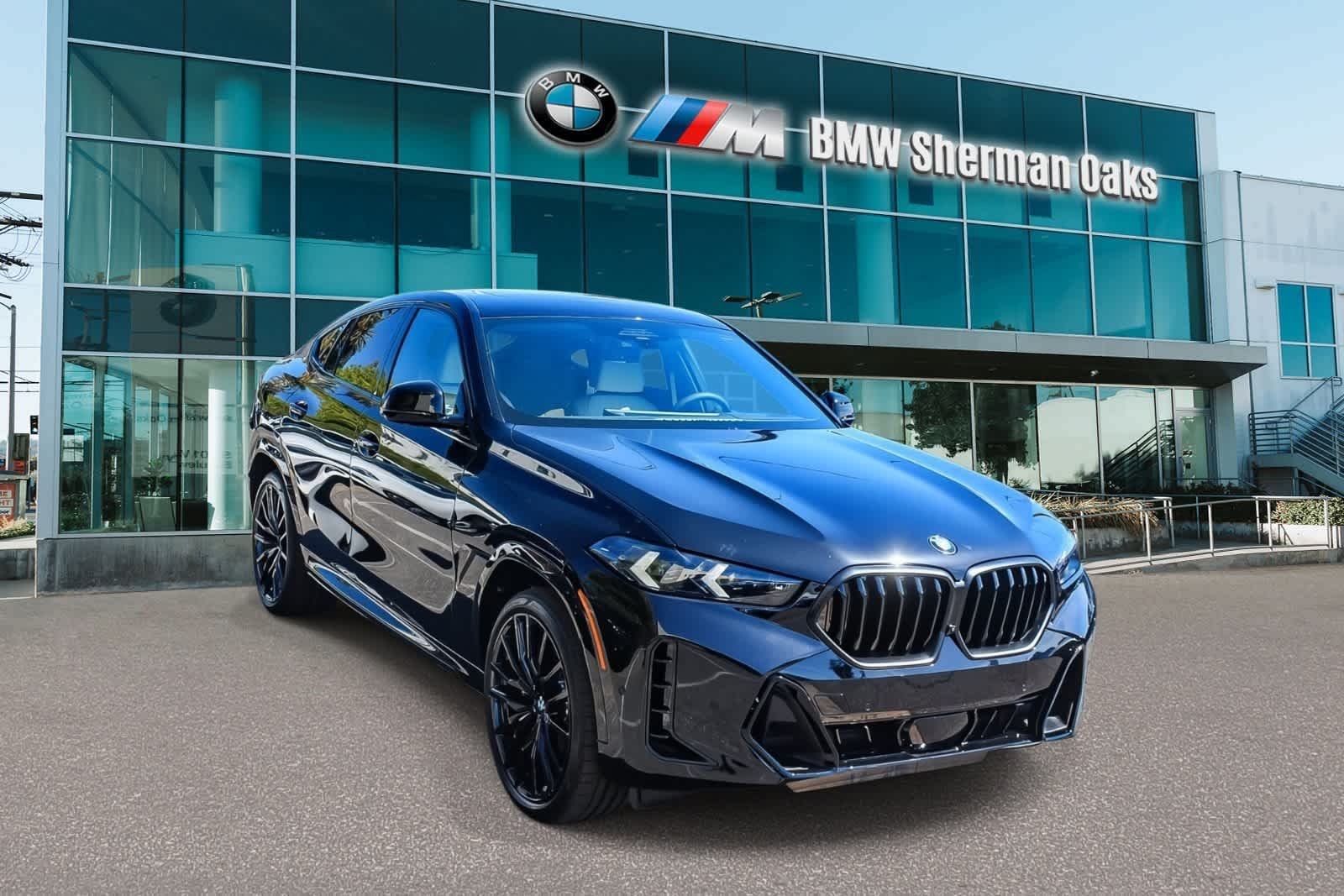 New 2026 Black Sapphire Metallic BMW xDrive40i image 3