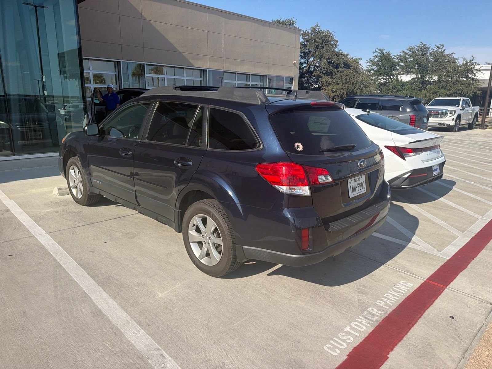 Used 2013 Deep Indigo Pearl Subaru 2.5i image 8