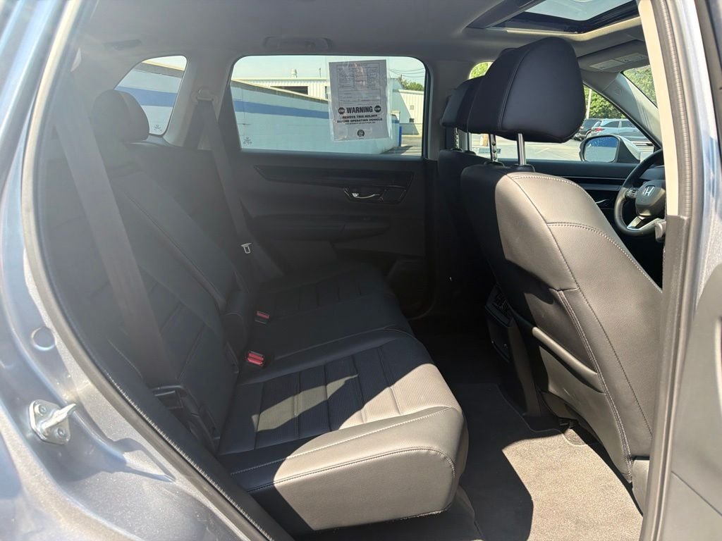 Used 2026 Solar Silver Metallic Honda EX-L image 23