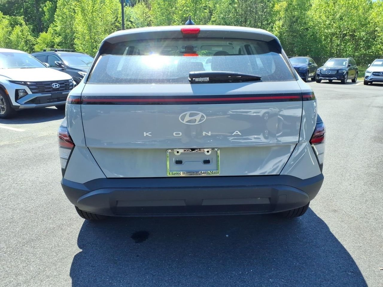 New 2026 Cyber Gray Metallic Hyundai SE FWD image 7