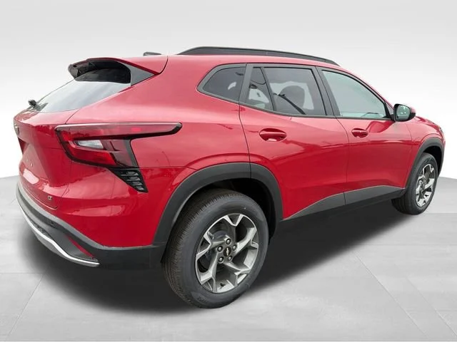 2026 Chevrolet Trax LT - Photo 6