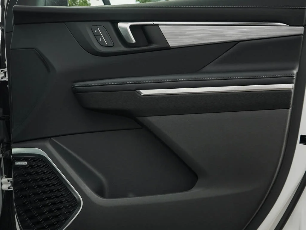 2026 Buick Enclave Preferred - Photo 11