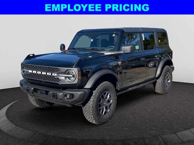 New 2025 Black Ford Badlands image 1