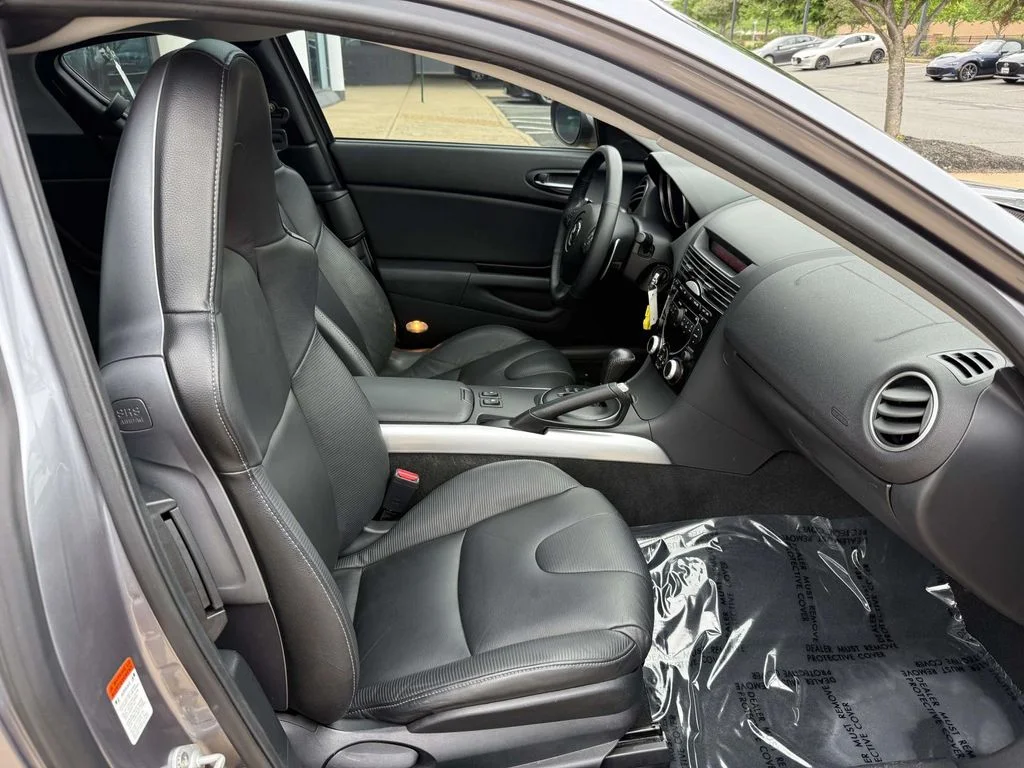 Used 2005 Gray Mazda Sport image 15