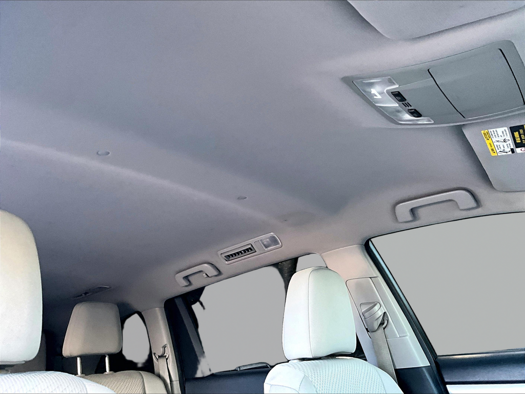Used 2017 Blizzard Pearl Toyota LE image 23