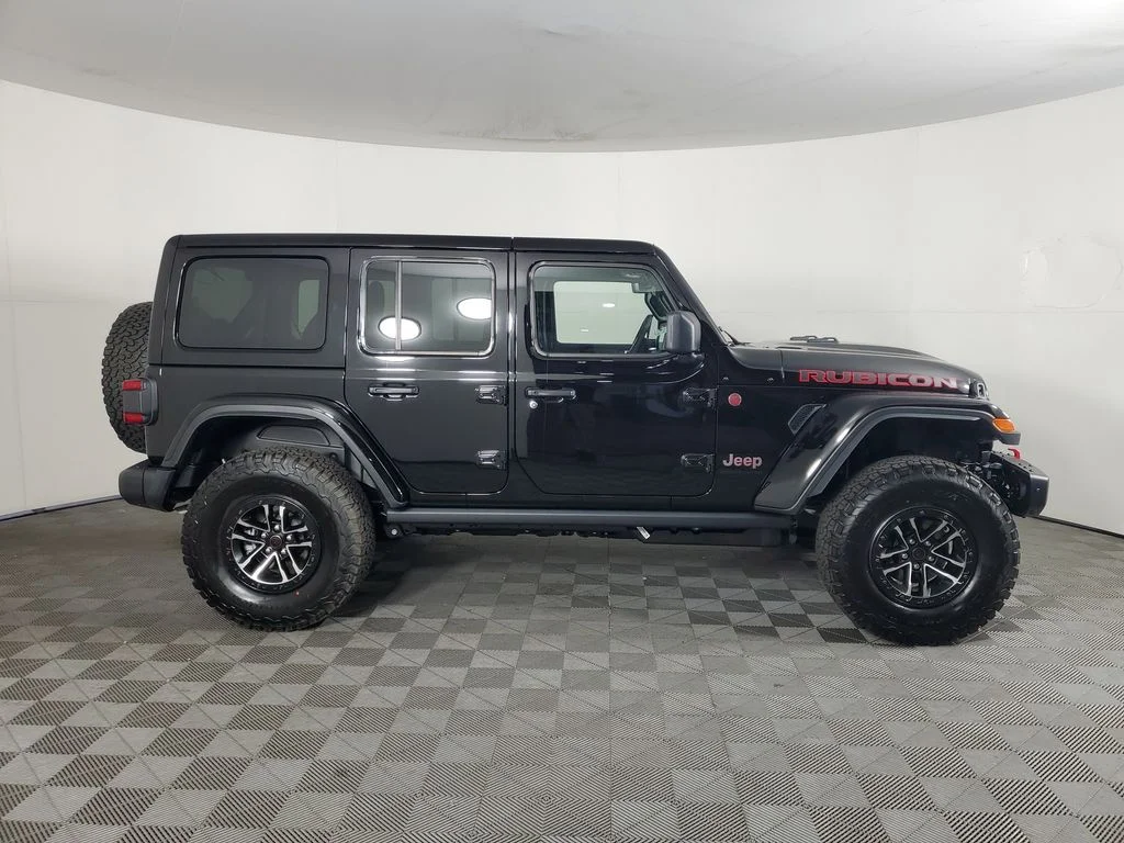 New 2026 Black Clear-Coat Exterior Paint Jeep Rubicon X image 3
