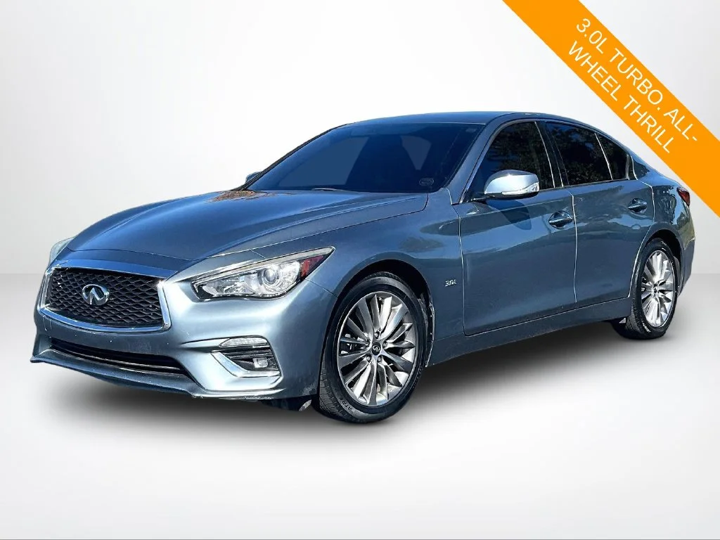 Used 2018 Blue INFINITI 3.0t LUXE image 32