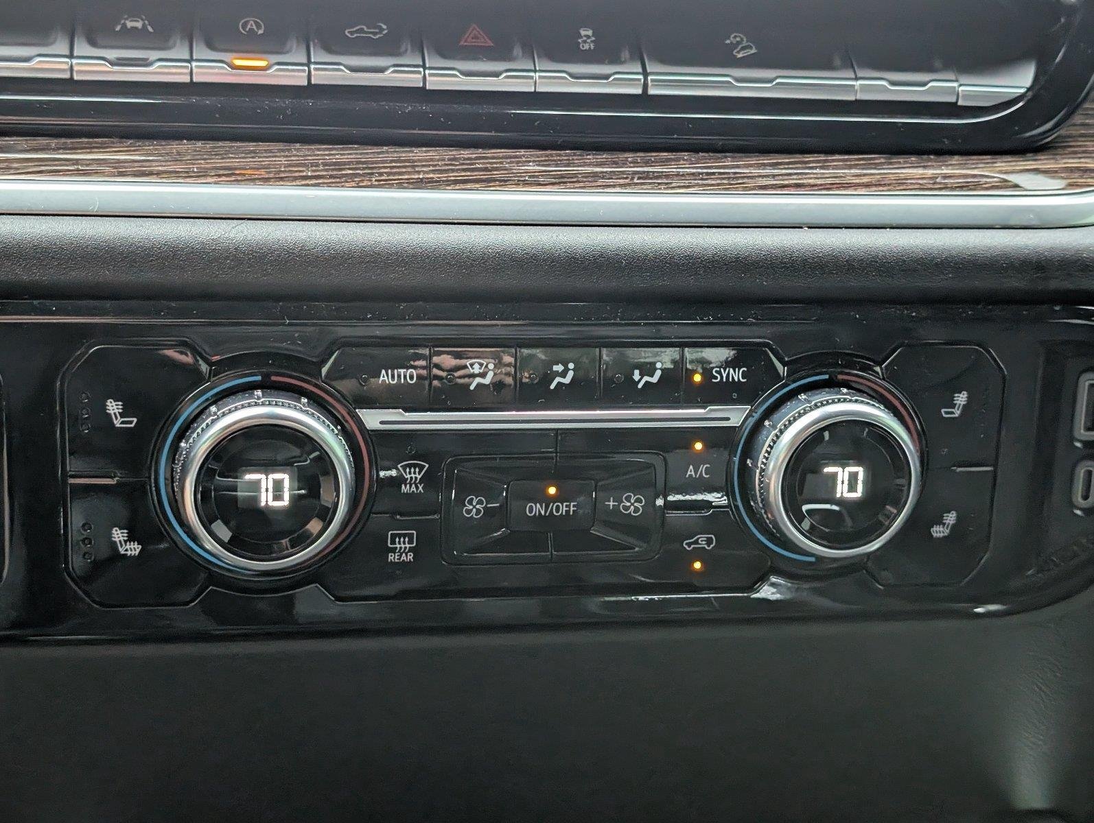 Used 2026 Summit White GMC Elevation image 22