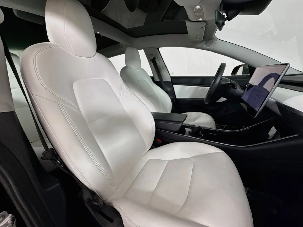 Used 2020 Black Tesla Long Range image 29