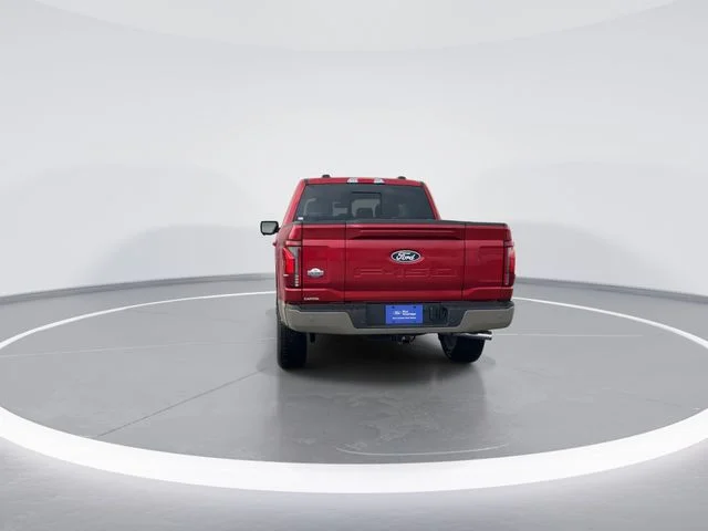 Used 2025  Ford King Ranch image 6