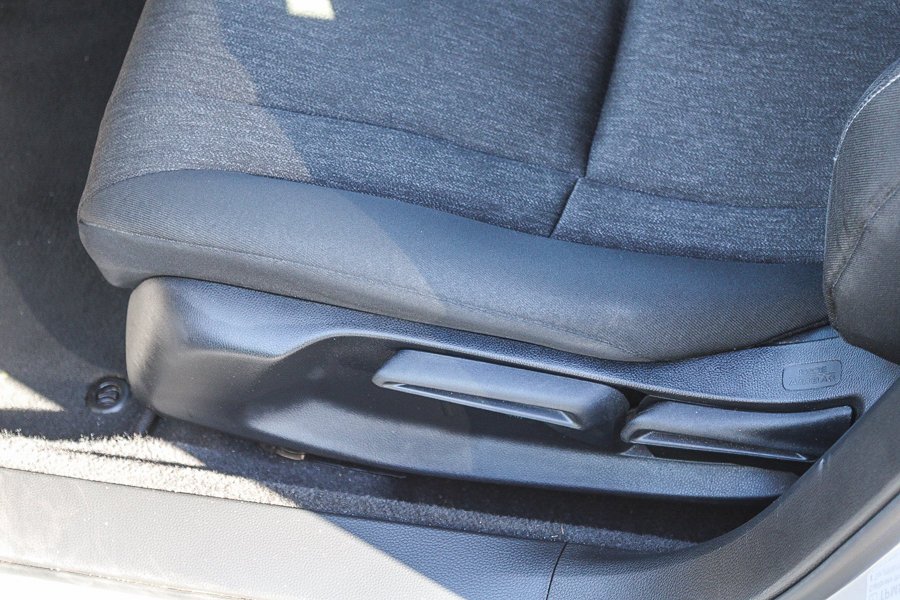 Used 2024 Silver Honda LX image 22