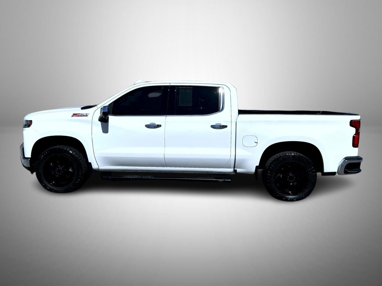 Used 2021 White Chevrolet LTZ image 8