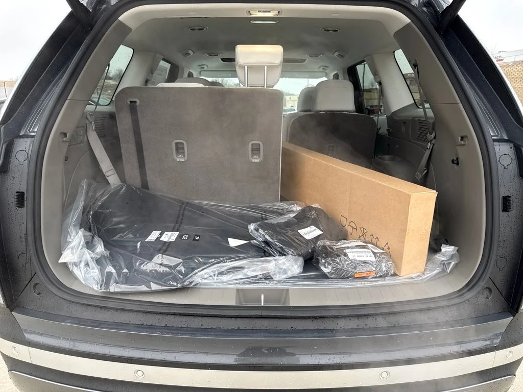 New 2026 Gray Hyundai SEL Premium image 23